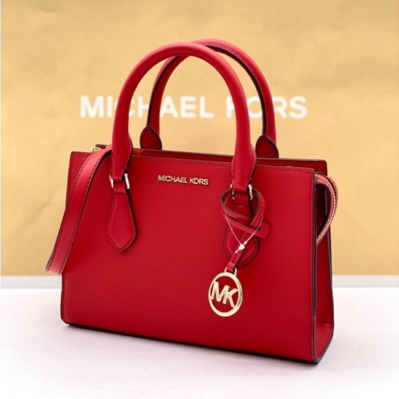 Michael Kors Small Sheila Center Zip Satchel Crossbody Bag Red - Picture 2 of 16